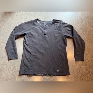 ARC'TERYX Sirrus Henley